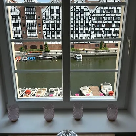 Apartment River View *